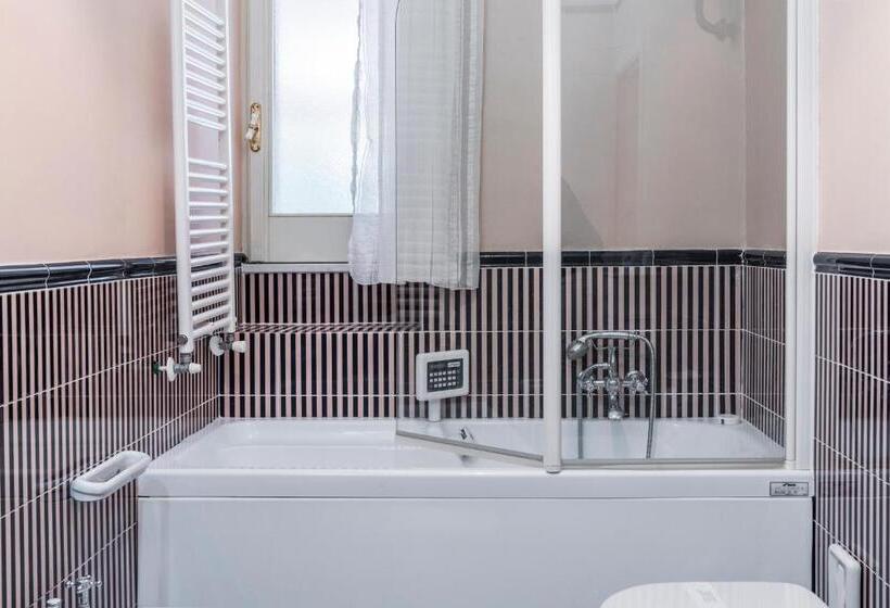 פנסיון B&b La Magnolia