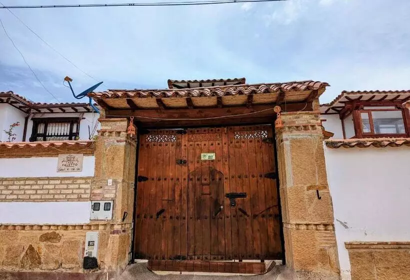 Majatalo Casa De Huéspedes Faletto