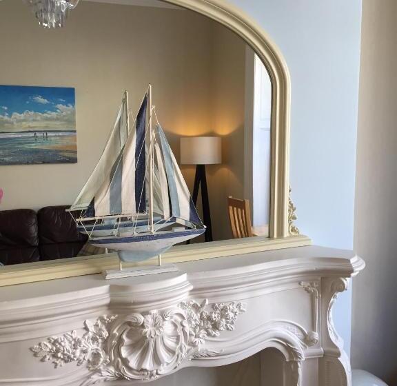 بنسيون Elizabeth House