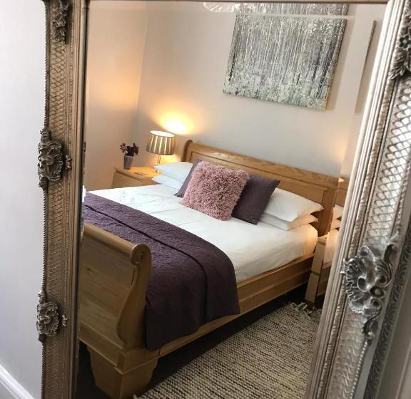 بنسيون Elizabeth House