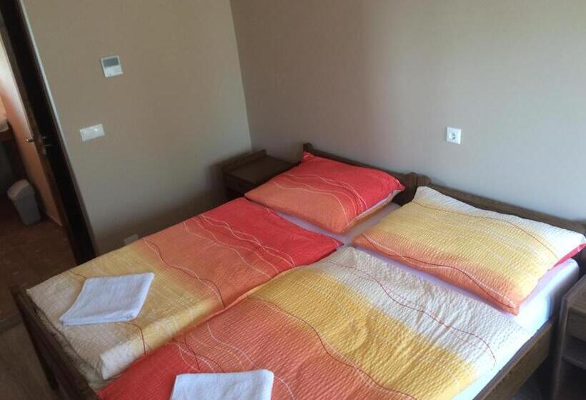 پانسیون Magdaléna Vendégház