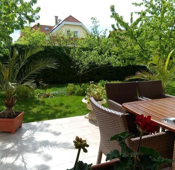 بنسيون Majláth Vendégház