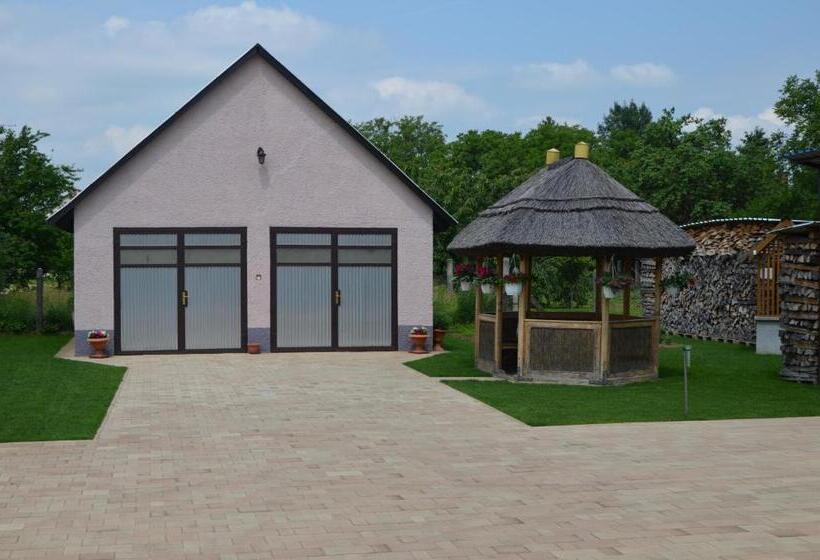 פנסיון Németh Vendégház