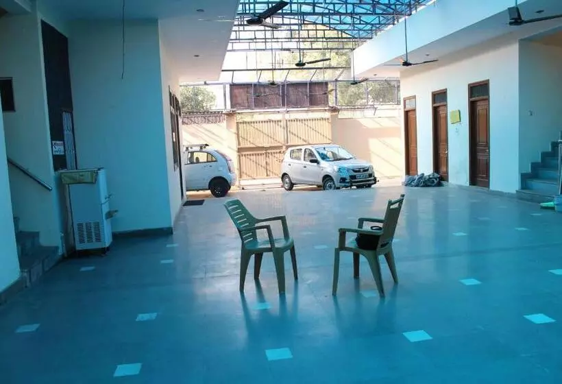 ペンション Shri Gaya Prasad Dham