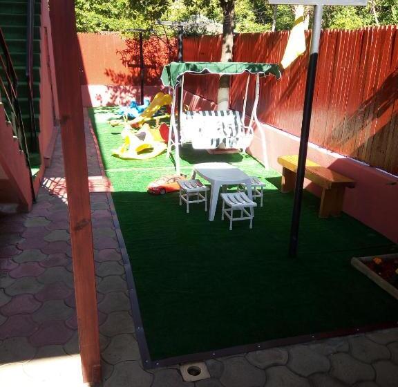 פנסיון Vila Alexandru