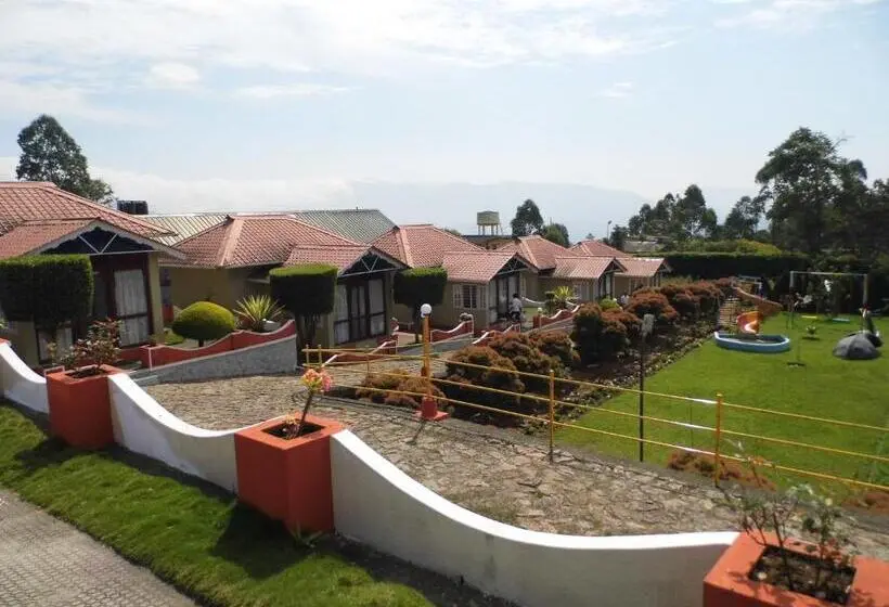 Lomakeskus Holiday Heaven Munnar