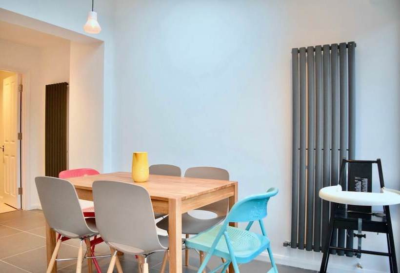 3 Bedroom House In Central London