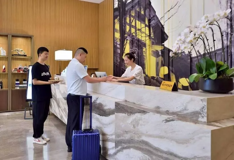 Atour Hotel Consulate Area Chengdu