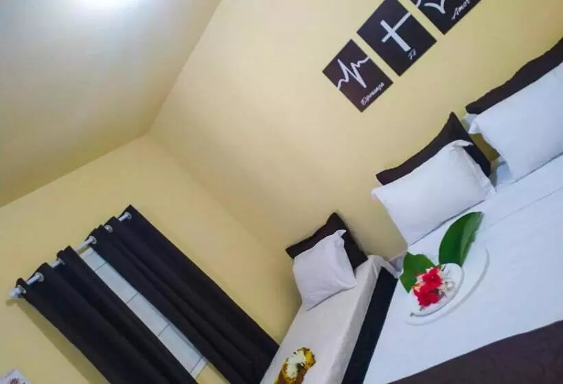 ベッドアンドブレックファースト Pousada Hibisco