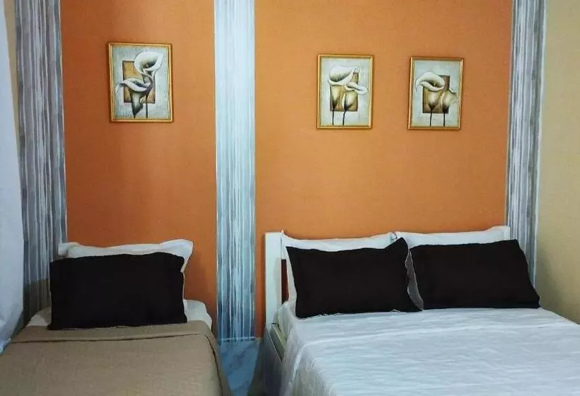 ベッドアンドブレックファースト Pousada Hibisco