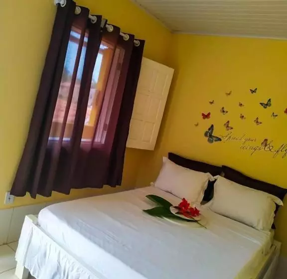 ベッドアンドブレックファースト Pousada Hibisco