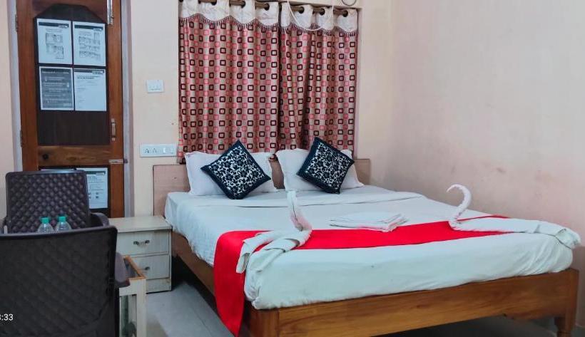 Hotel The Bay Suites