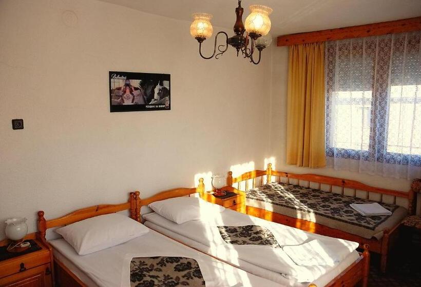 Otel Mavrikova Kushta