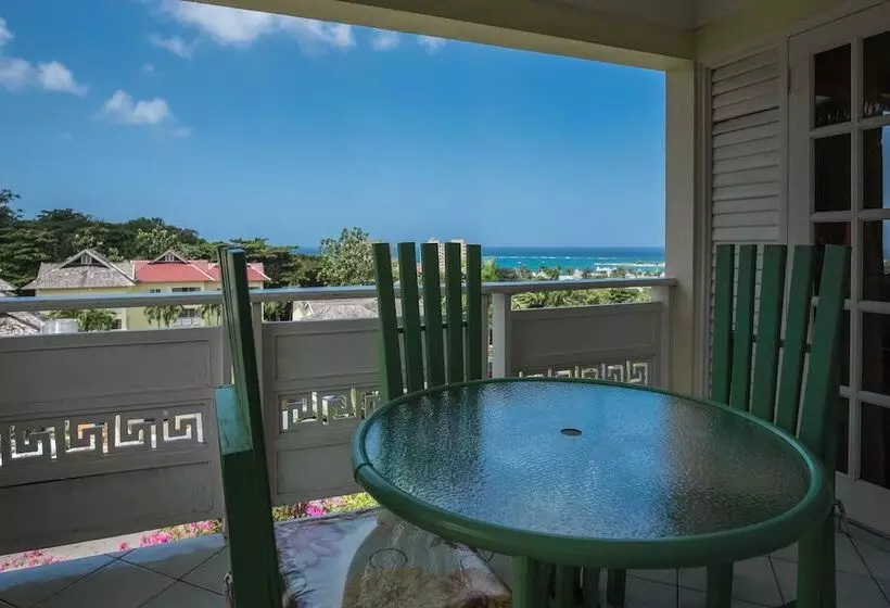 هتل Mystic Ridge Resort