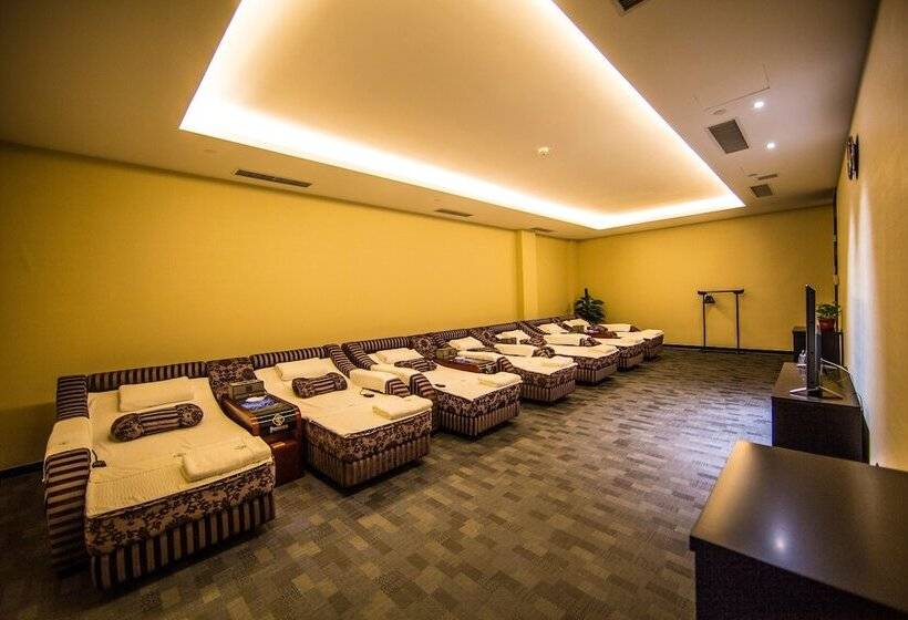 בית מלון כפרי Slender West Lake Hot Spring Resort