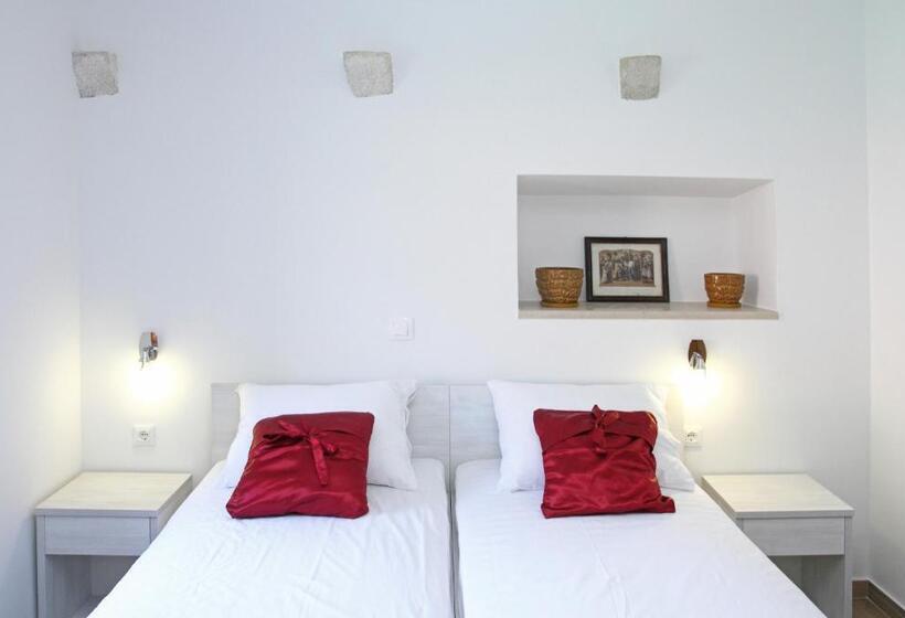 Majatalo Hortenzia House