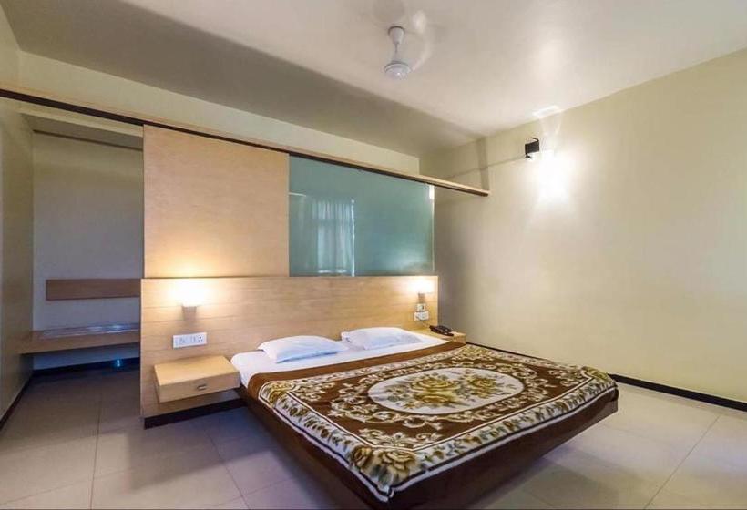 فندق Bala Regency