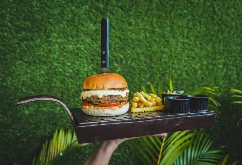 ホテル Golden Parkk