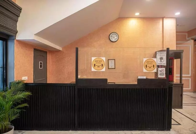 ホテル Golden Parkk