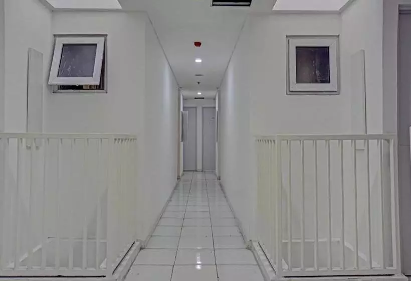 ホテル Oyo 90120 Bolang Room