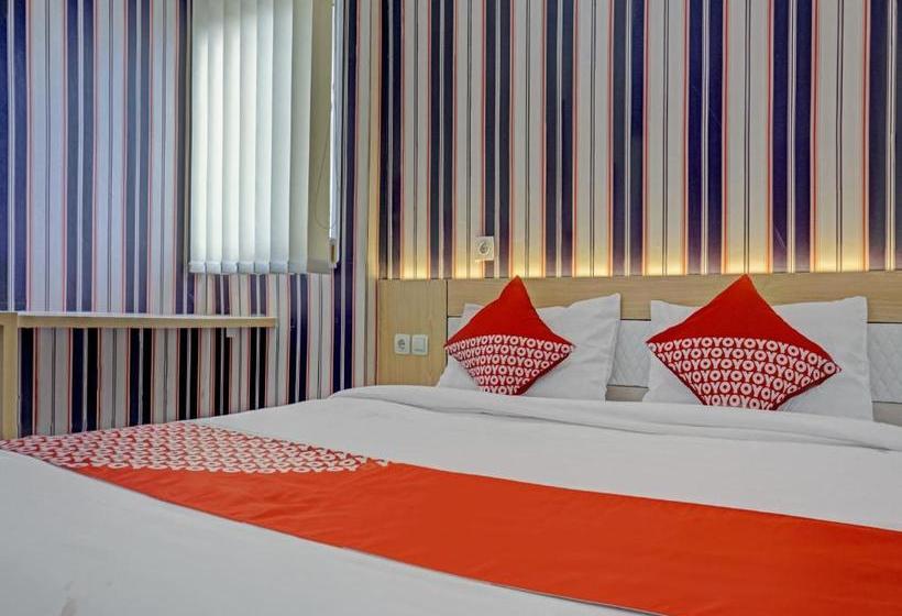 בית מלון כפרי Oyo 90120 Bolang Room