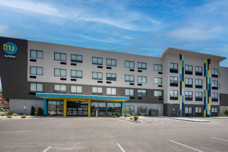 ホテル Tru By Hilton Warsaw