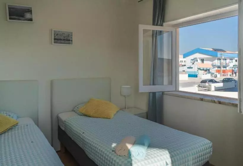 ペンション Beach Avenue Apartment