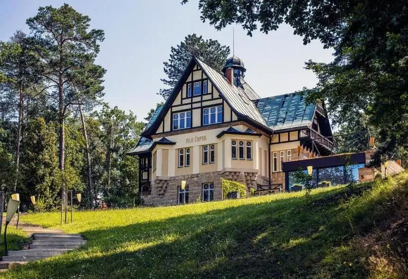Majatalo Vila Čapek