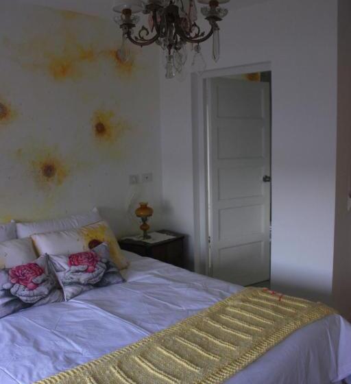 Allegra Dalila Casa Hotel Arte