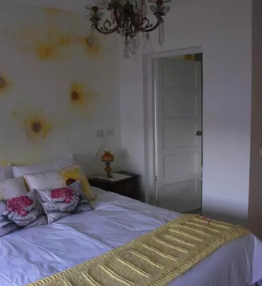 Allegra Dalila Casa Hotel Arte
