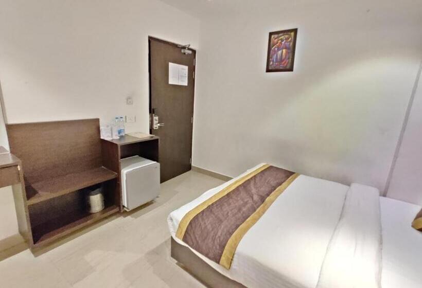 Jr Group Of Hotels 500 Meter From Golden Temple