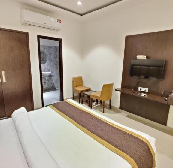 Jr Group Of Hotels 500 Meter From Golden Temple