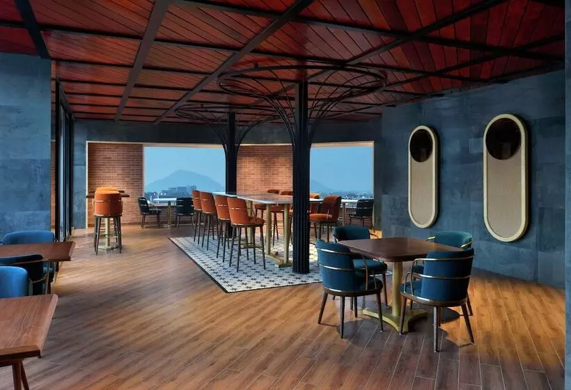 Hotelli Courtyard By Marriott Nashik