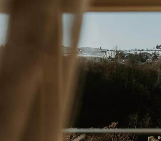 호텔 Il Castello Di Bubbio