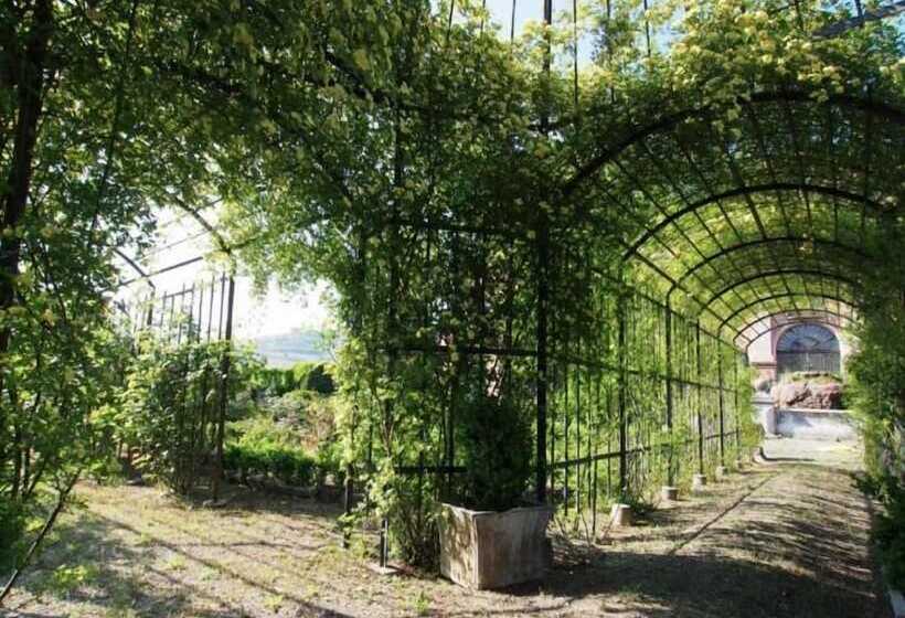 호텔 Il Castello Di Bubbio