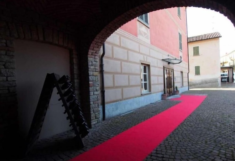 호텔 Il Castello Di Bubbio