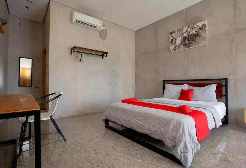 Hotelli Reddoorz Syariah Near Lombok Epicentrum Mall