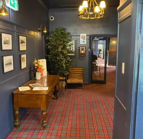 Royal Hotel Oberon