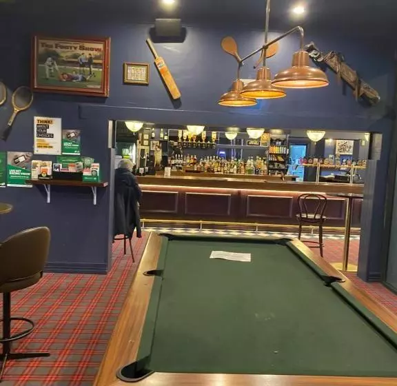 Royal Hotel Oberon