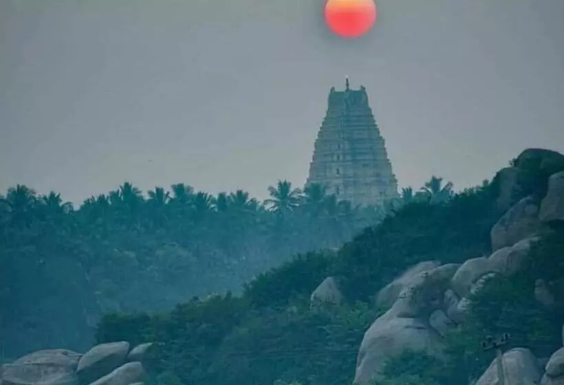Megha Resort , Hampi