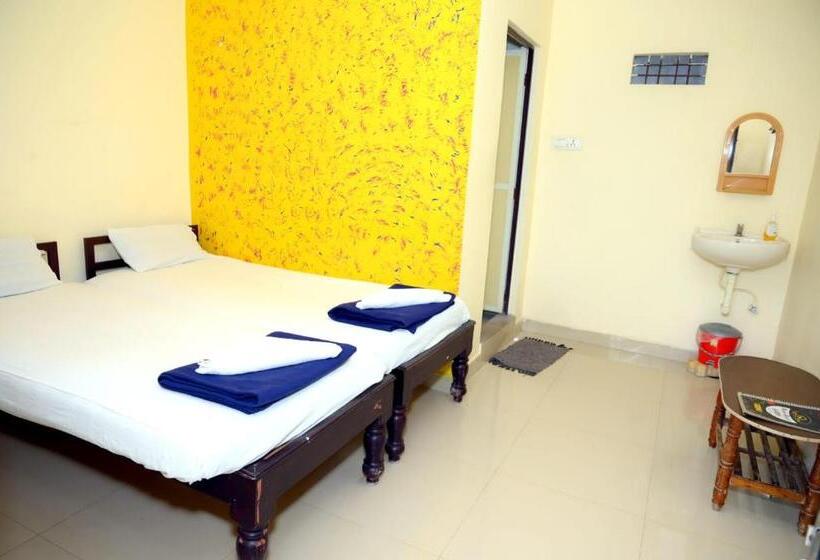 Megha Resort , Hampi