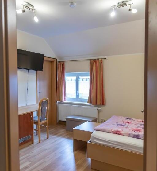 הוסטל Gaststätte Und Pension Zur Einkehr