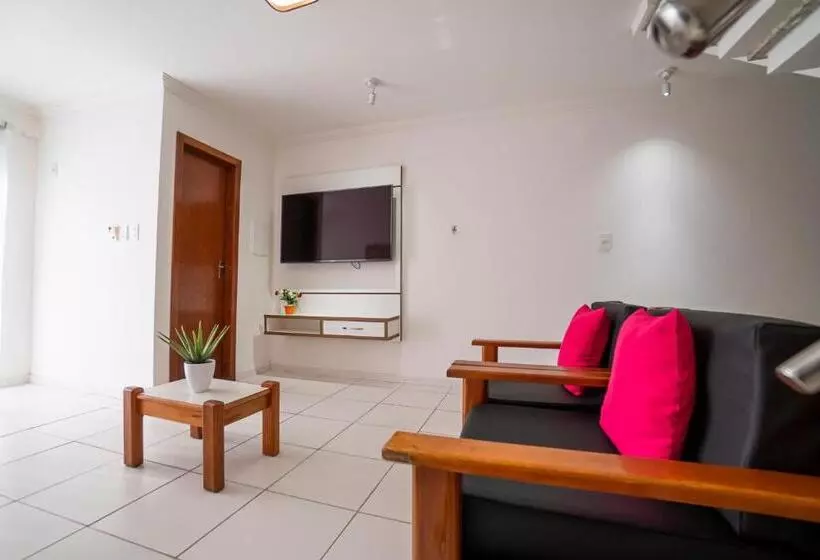 Duplex 2 Suítes Condomínio Mont Carmelo