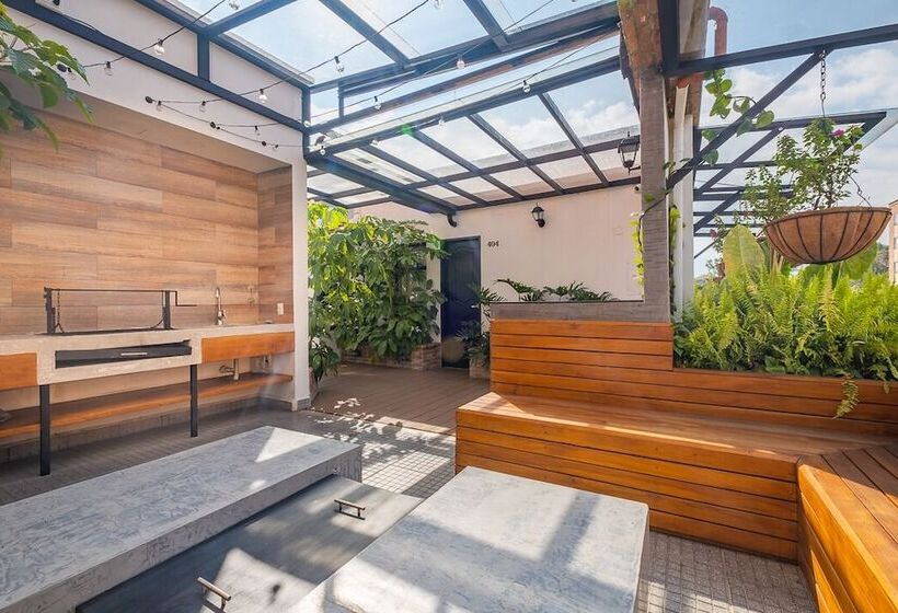 هتل Casa Santafe   Coliving