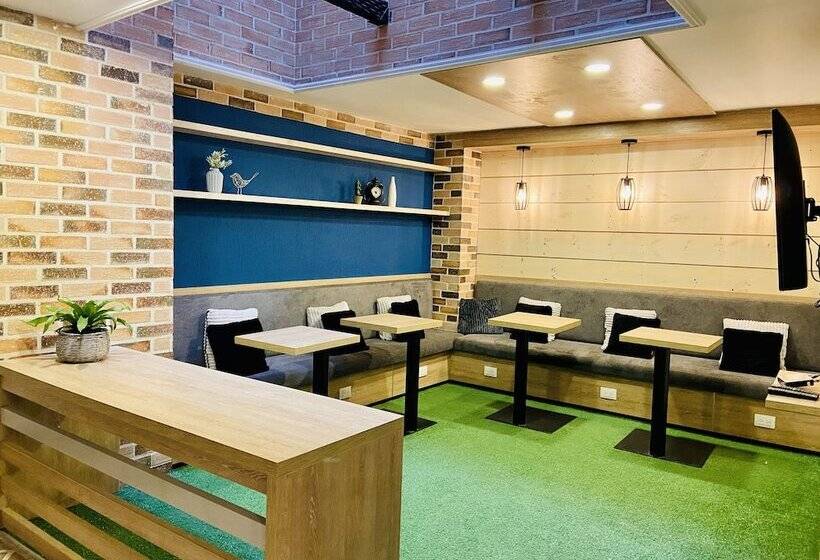 هتل Casa Santafe   Coliving