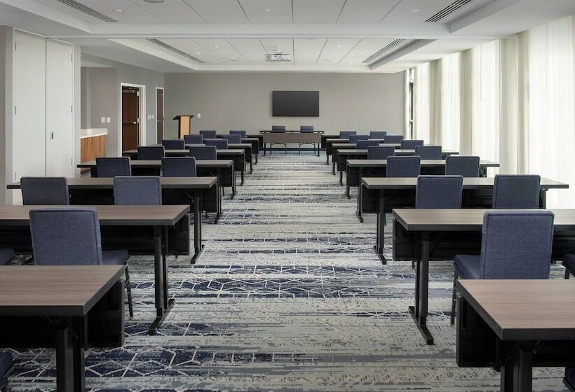 فندق Courtyard By Marriott Indianapolis Plainfield