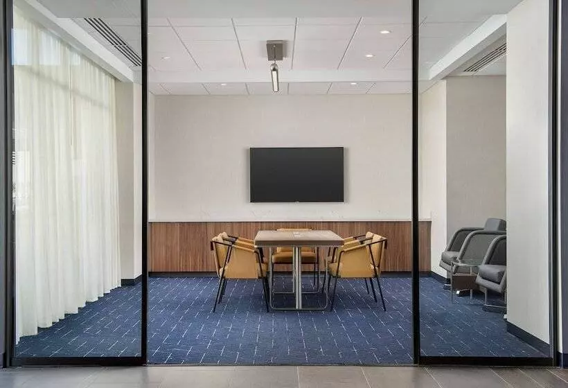 Hotelli Courtyard By Marriott Indianapolis Plainfield