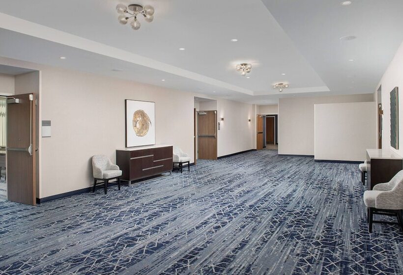 فندق Courtyard By Marriott Indianapolis Plainfield