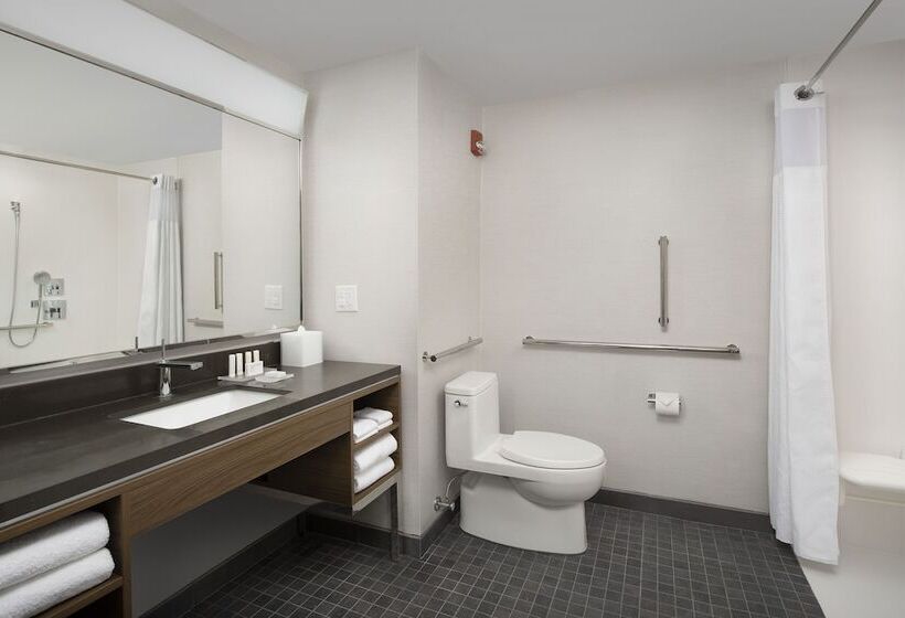 فندق Courtyard By Marriott Indianapolis Plainfield