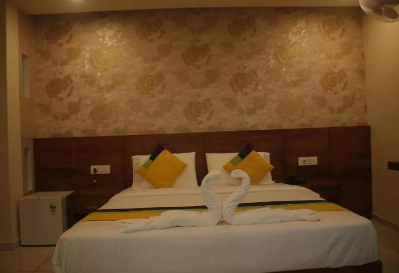 ホテル Fathima Palace